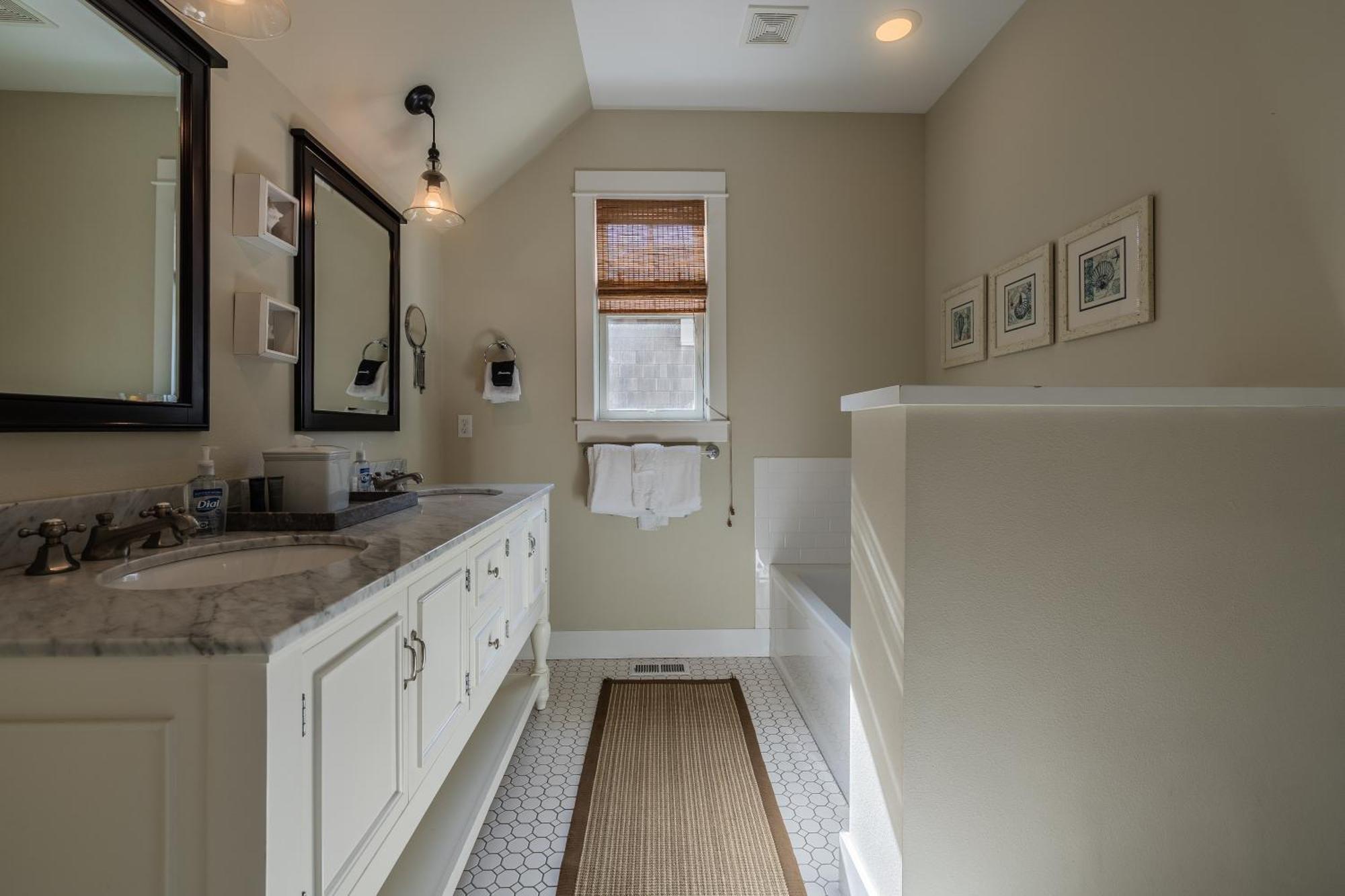 Nantucket House By Seabrook Hospitality Vila Pacific Beach Exterior foto